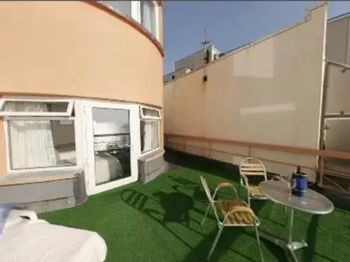 Maison Chaussey Guest House