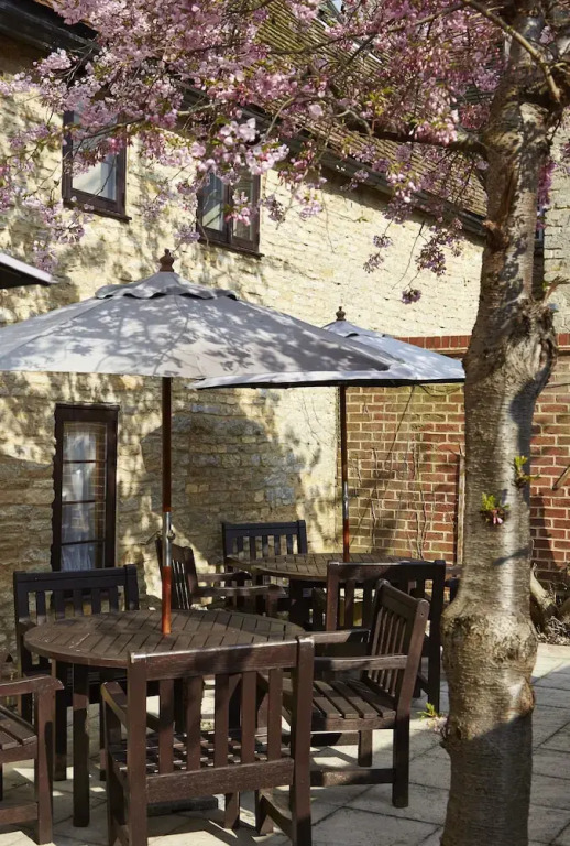The Queens Head Inn
