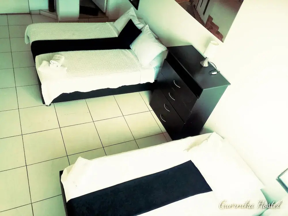 Guernika Hostel