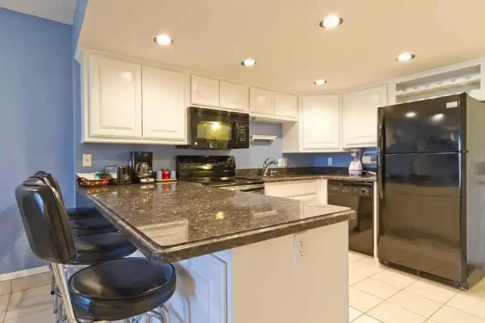 Bahia Mar Condominium 821