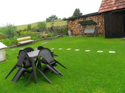 Útulná chalupa za potokom Sklené