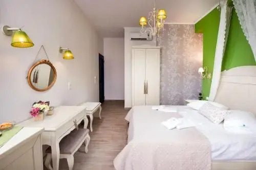 Villa Anthelion