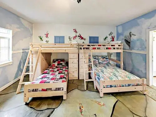 Villa Playa - Vacation House in Destiny by the Sea Near the Beach with Private Pool