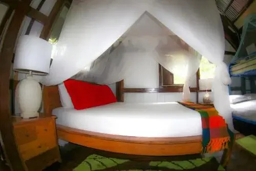 Red Frog Bungalows