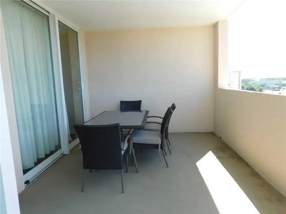 Yacht Club Villas Unit 703 - 3 Br Condo
