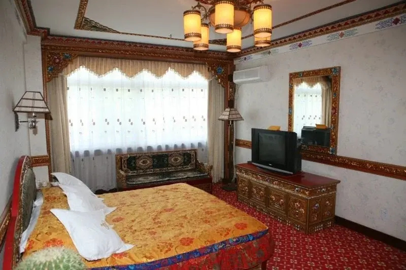 Jin Bo Grand Hotel