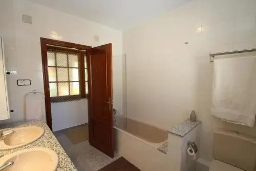 ARENDA Villa Camila Pino Alto