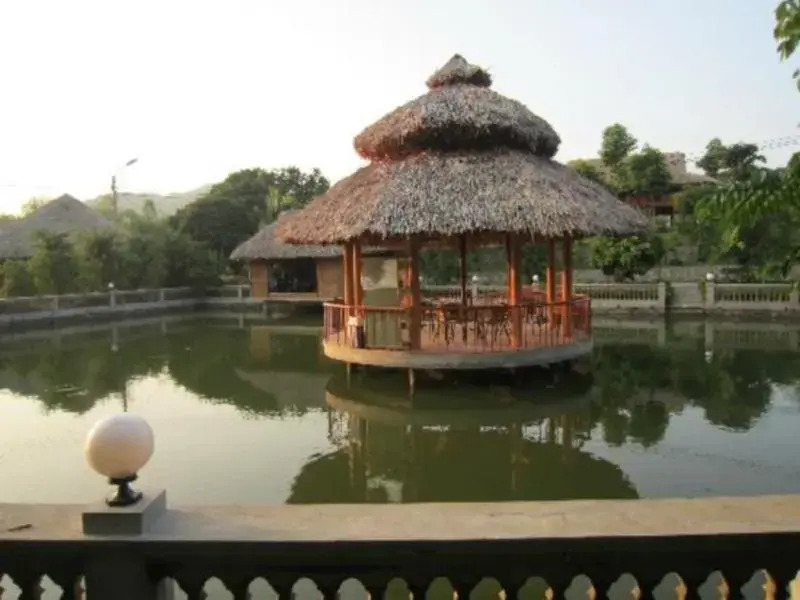Phuc Xuan Resort