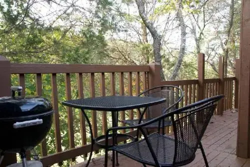 Misty Dawn - 1 Br home by RedAwning