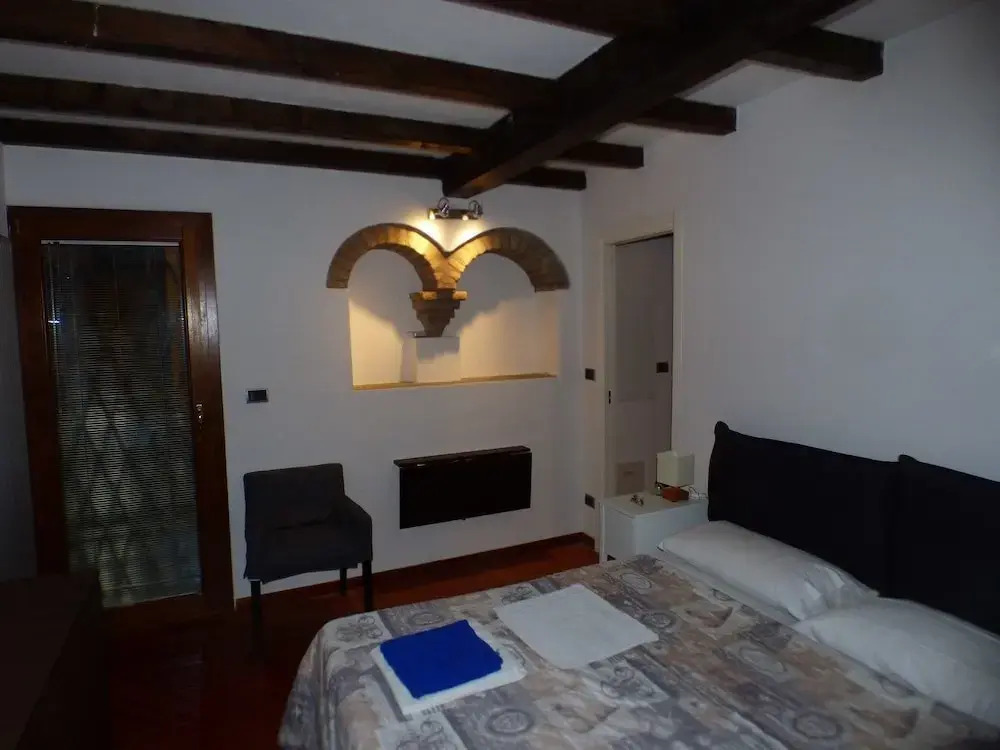 Porta San Felice Cozy Duplex