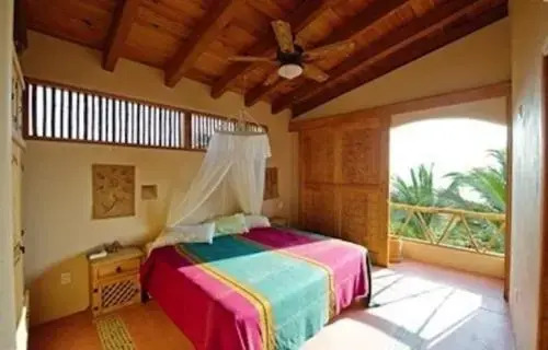 Casa Firefly