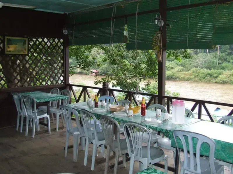 TRV Lodge
