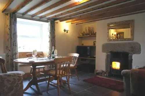 Buzzard Barn