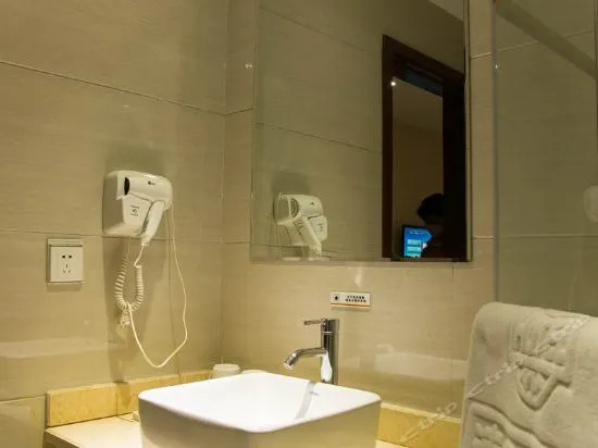 Super 8 Hotel Chibi Shen Long