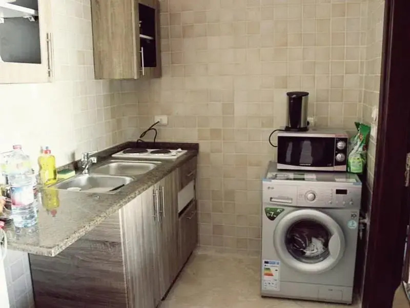 Old View Furnished Apartment
