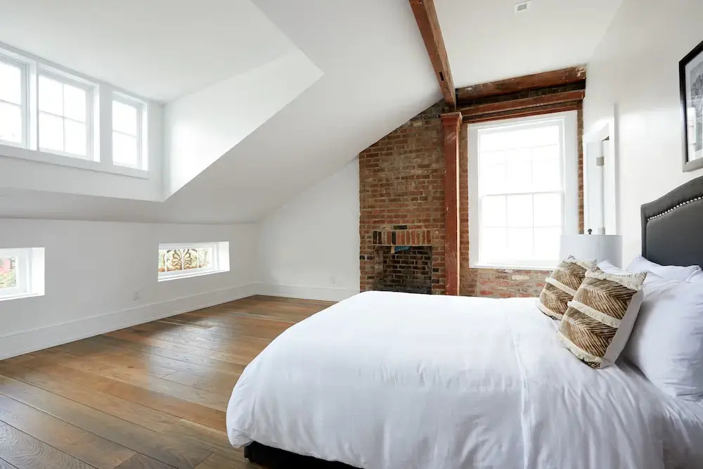Spacious 5BR in Arts/Warehouse District by Sonder