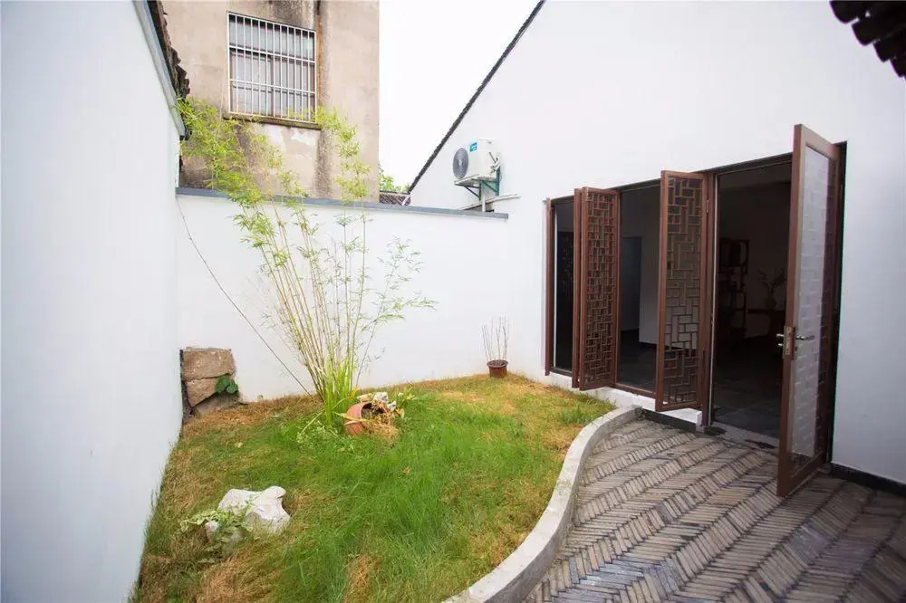 Suzhou Arts Huajing Suite Pingjiang Road