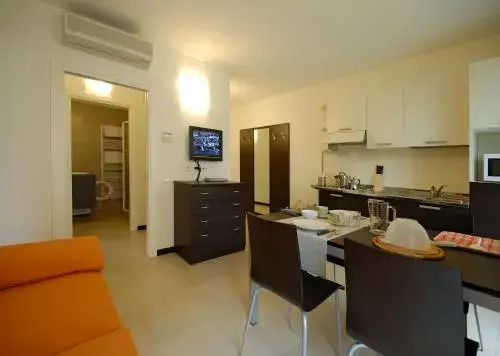 Casa Piccola Family Apartments