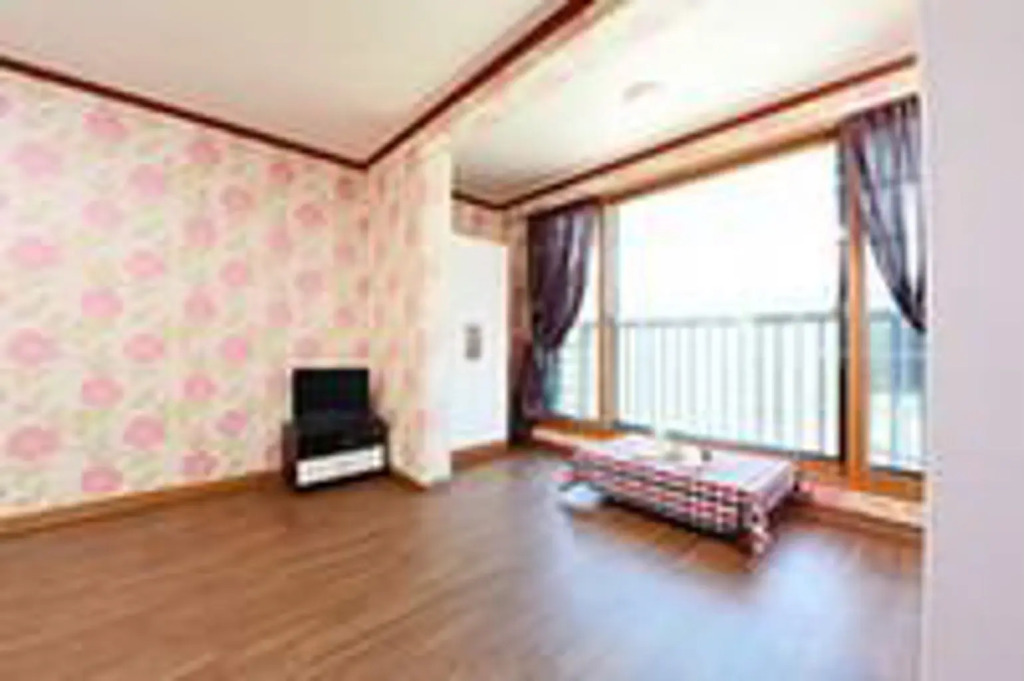 Gapyeong Yongchu View Sound Pension