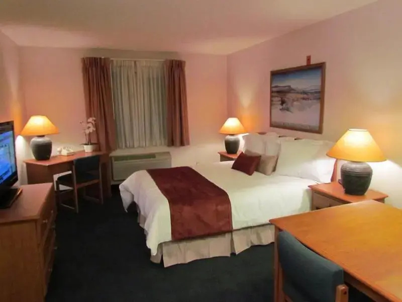 The Arapahoe Inn