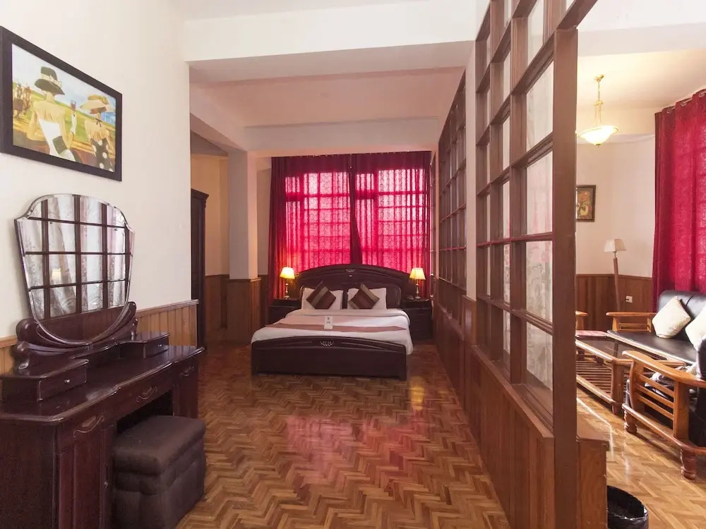 Hotel Sidlon Residency