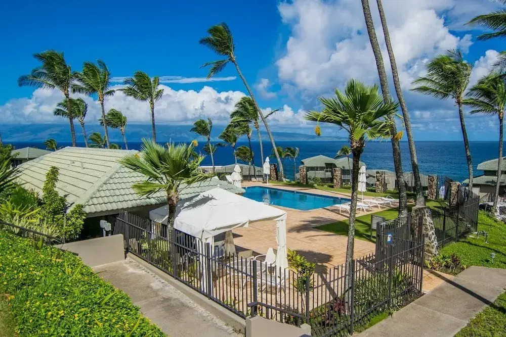 Bay Villa 21G4 Gold Beach Front by RedAwning