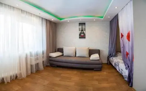 Apartment on 78 Dob. brigady, 11 by KrasStalker