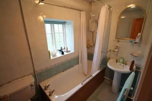 Ruffles Cottage