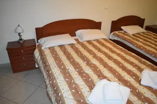 Konstantinoupolis Rooms