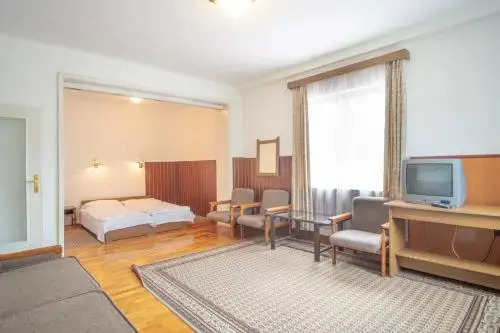 Hunguest Pension Siraly