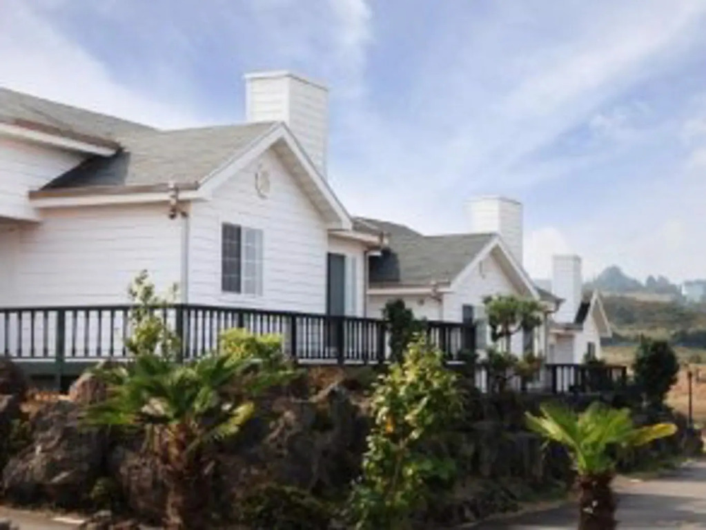 Jeju Skyline Pension
