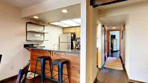 759 Boulder Ct Condo Unit K - 2 Br condo by RedAwning