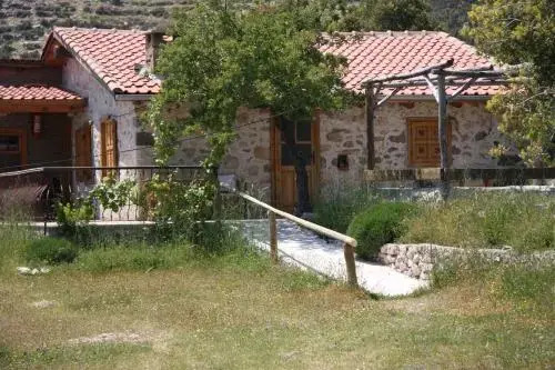 Blacktree Farm and Cottages