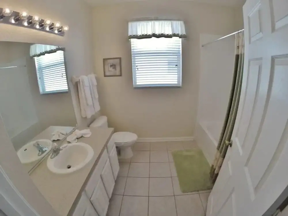 Villa 7773 Windsor Hills