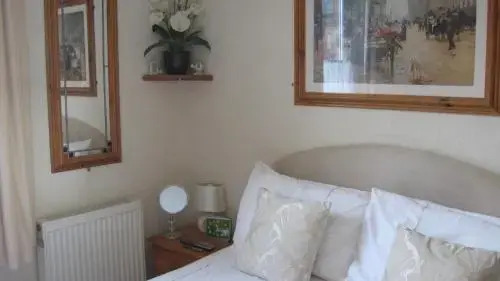 Marjune Guest House