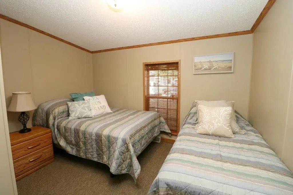 Put-in-Bay Island Club #104