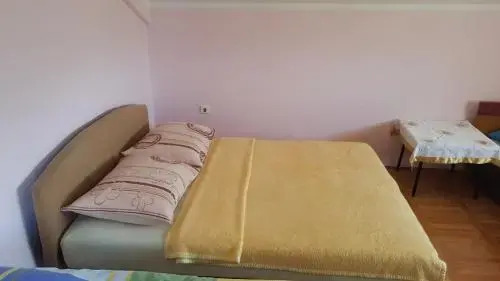 Rooms M2