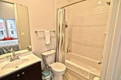 238 Northeast Townhome #1063 - 4 Br Townhouse