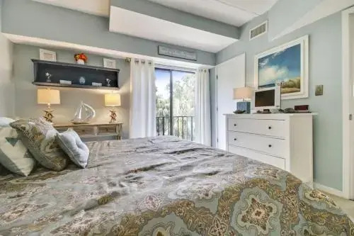 Forest Beach Villa 206