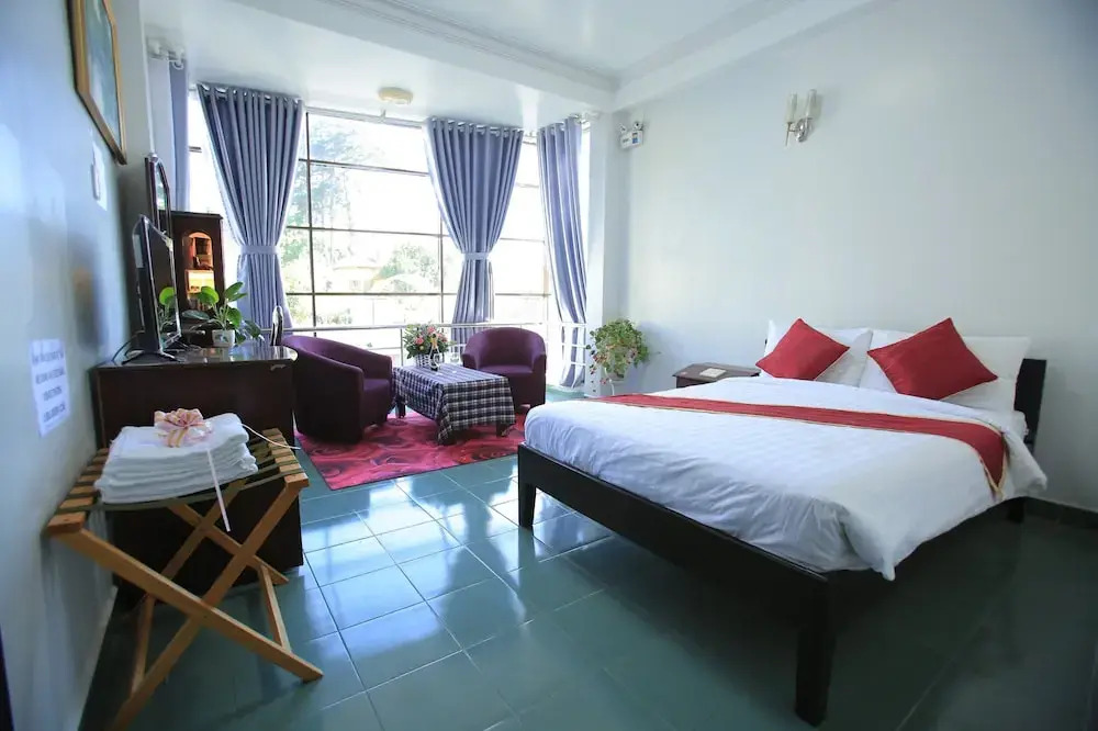 Y Lan Hotel Dalat