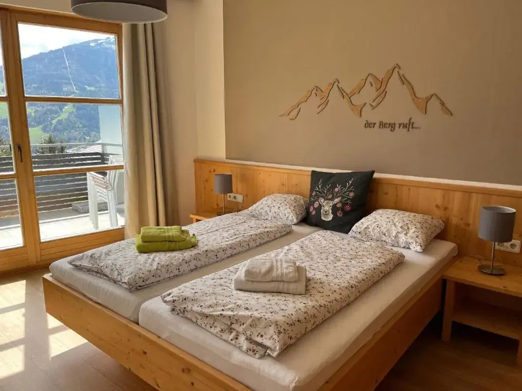 Sun Apartments - with Dolomiten Panorama