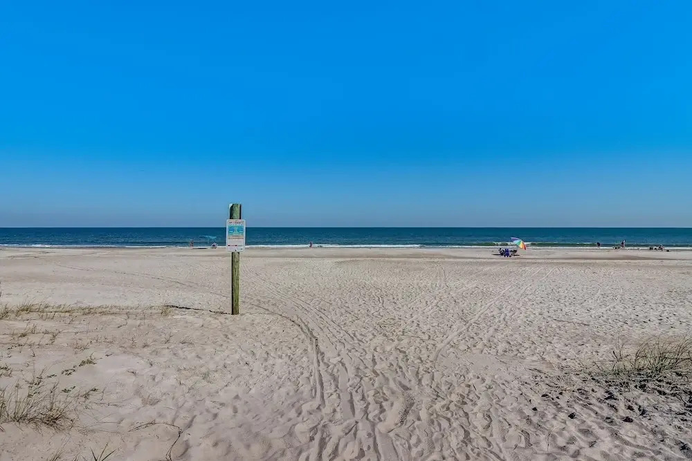 Cozy Pet Friendly 2BR - Fernandina Beach