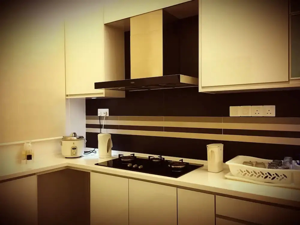 iBook 1 - Luxury Holiday Homestay