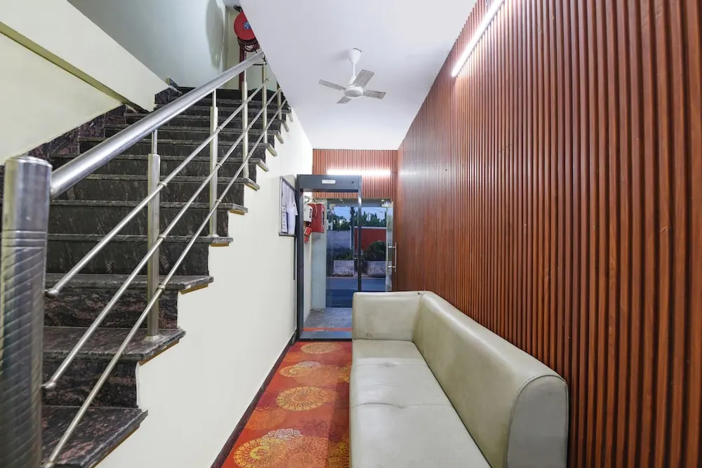 Hotel Royal Residency