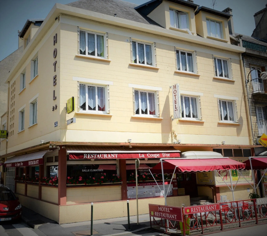 Logis Hôtel-Restaurant La Coupe dOr