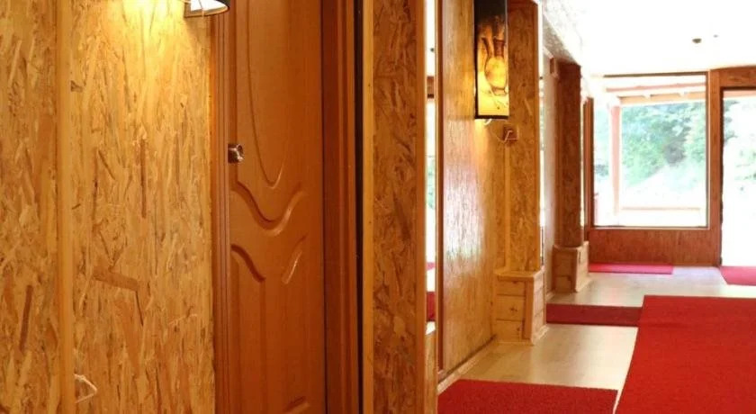 Kar Hotel