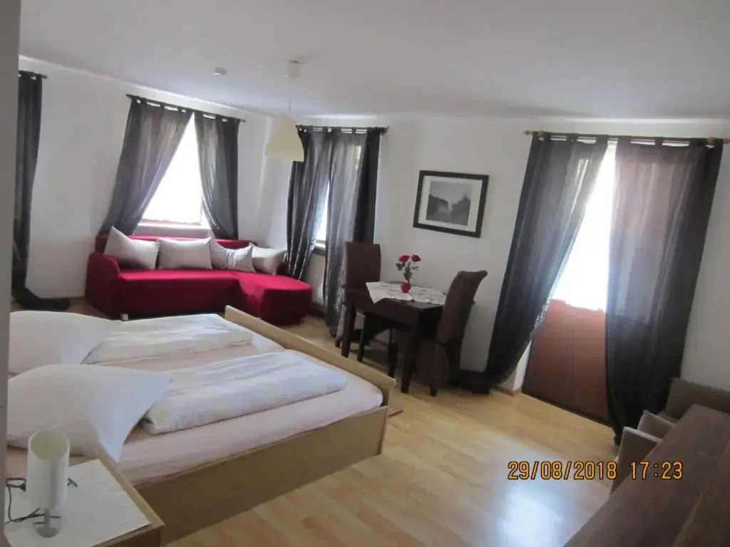 Pension-Puttlachtal