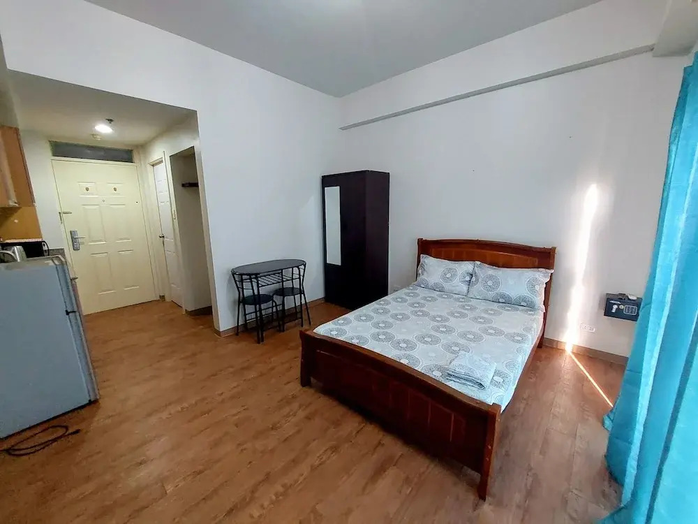 ania ROOMS 22