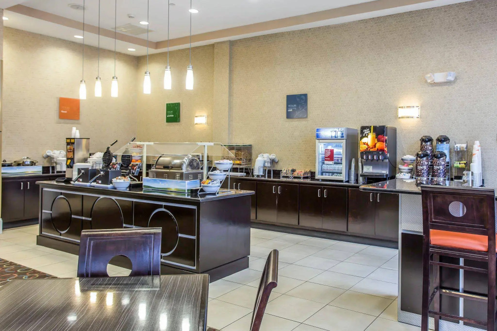 Comfort Suites Florence I-95