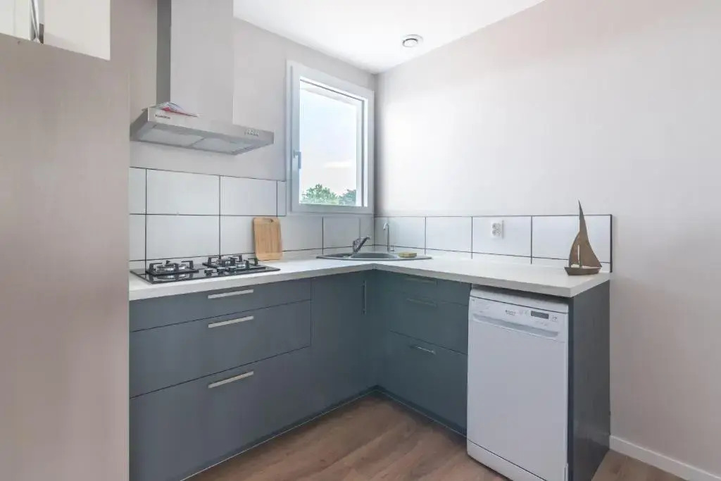 Appartement moderne refait a neuf proche plage